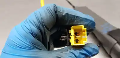 Pezzo di ricambio per auto di seconda mano pretenditore airbag sinistro per opel antara enjoy 4x4 riferimenti oem iam 20917480  