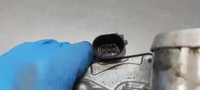 Автозапчастина б/у коробка метелика для ford grand c-max trend посилання на oem iam 2168321  50989002