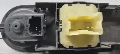 Pezzo di ricambio per auto di seconda mano interruttore alzacristalli anteriore sinistro per renault clio iv authentique riferimenti oem iam 254118044r  809611667r