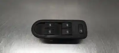 Автозапчасти б/у ВЫКЛЮЧАТЕЛЬ ЛЕВОГО ПЕРЕДНЕГО ОКНА за RENAULT SCENIC II  ссылки OEM IAM 8200315042  8200315050