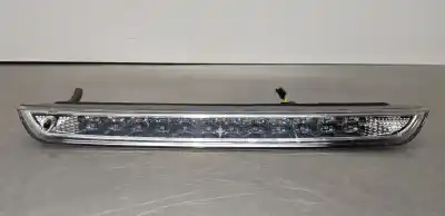 Peça sobressalente para automóvel em segunda mão farolim de travão central por peugeot 308 active referências oem iam 9811951080