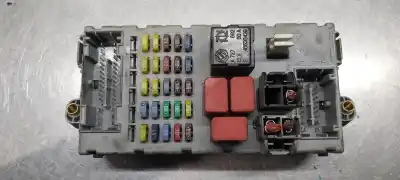 Peça sobressalente para automóvel em segunda mão caixa de fusíveis e relés por fiat croma (194) 1.9 16v multijet dynamic (12.2007->) referências oem iam 46846745  