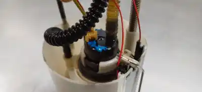 Peça sobressalente para automóvel em segunda mão boia / bomba combustível por lancia ypsilon (402) silver referências oem iam 51836511  0580203047