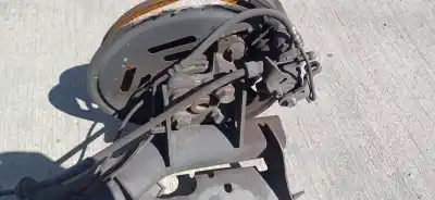 Peça sobressalente para automóvel em segunda mão charrió / suporte de eixo de trás por renault kangoo profesional referências oem iam 555118632r  