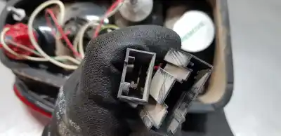 Peça sobressalente para automóvel em segunda mão farolim traseiro direito por bmw serie 3 compact (e46) 318ti referências oem iam 63216912516  