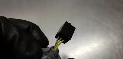 Pezzo di ricambio per auto di seconda mano specchio sinistro per opel corsa d cosmo riferimenti oem iam 13187615  