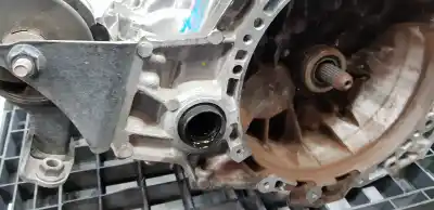 Pièce détachée automobile d'occasion boîte de vitesses pour toyota auris active références oem iam 3030002151  