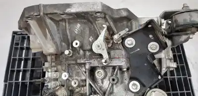 Pièce détachée automobile d'occasion boîte de vitesses pour toyota auris active références oem iam 3030002151  