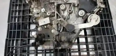 Pièce détachée automobile d'occasion boîte de vitesses pour toyota auris active références oem iam 3030002151  
