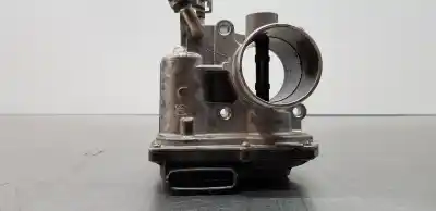 Pièce détachée automobile d'occasion boitier de papillon pour toyota auris active références oem iam 261000n020