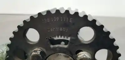 Pezzo di ricambio per auto di seconda mano albero a camme per audi a3 (8p) 2.0 tdi ambiente riferimenti oem iam 03g109102b  