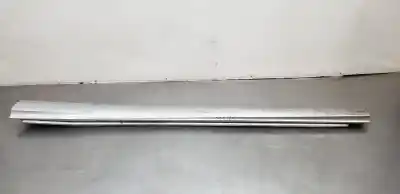 Pièce détachée automobile d'occasion JUPE LATÉRALE pour MERCEDES-BENZ CLASE B (W246)  Références OEM IAM A24669805549999  
