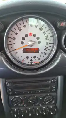 Pièce détachée automobile d'occasion boîte de vitesses pour bmw mini (r50,r53) cooper références oem iam 23007533349 23007531772 23007533348