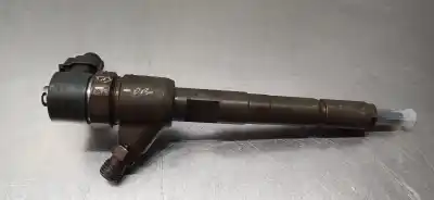 Pezzo di ricambio per auto di seconda mano INIETTORE per OPEL CORSA C  Riferimenti OEM IAM 0445110083  