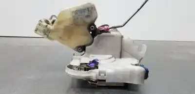 Second-hand car spare part LEFT FRONT DOOR LOCK for NISSAN NT400 CABSTAR (01/20214->)  OEM IAM references 80553AA20A  