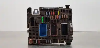 Peça sobressalente para automóvel em segunda mão caixa de fusíveis e relés por peugeot 508 active referências oem iam 9810719180
