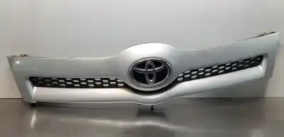 Gebrauchtes Autoersatzteil Frontgitter zum TOYOTA COROLLA VERSO (R1) 1.8 Sol OEM-IAM-Referenzen 531110F020  
