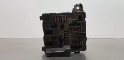 Second-hand car spare part FUSE BOX UNIT for RENAULT MEGANE II BERLINA 5P  OEM IAM references 8200306033  8200306033B
