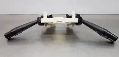 Pezzo di ricambio per auto di seconda mano comando multifunzione per ssangyong rodius xdi limited riferimenti oem iam 8592221020  8592208030