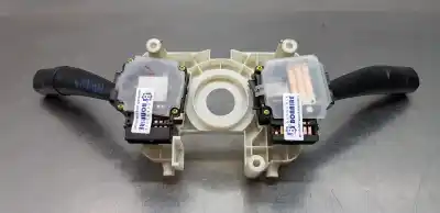 Pezzo di ricambio per auto di seconda mano comando multifunzione per ssangyong rodius xdi limited riferimenti oem iam 8592221020  8592208030