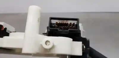 Pezzo di ricambio per auto di seconda mano comando multifunzione per ssangyong rodius xdi limited riferimenti oem iam 8592221020  8592208030