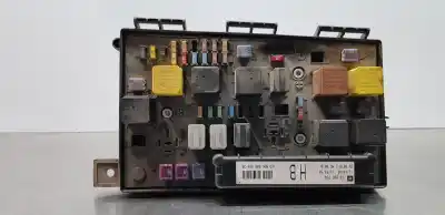 Gebrauchtes Autoersatzteil RELAIS SICHERUNGSKASTEN Multifunktionsrelais zum OPEL ASTRA GTC  OEM-IAM-Referenzen 13206754  5DK008668