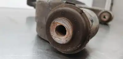 Pezzo di ricambio per auto di seconda mano braccio sospensione inferiore anteriore destro per ssangyong rodius xdi limited riferimenti oem iam 4450221001  