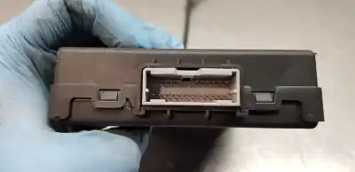 Pièce détachée automobile d'occasion module confort pour kia carens ( ) basic références oem iam 95400a4hd0  