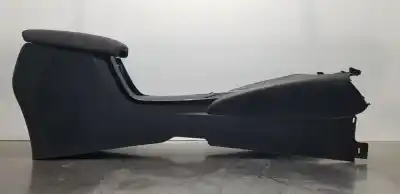 Pezzo di ricambio per auto di seconda mano Bracciolo Centrale per TOYOTA COROLLA (E21) Hybrid Active Riferimenti OEM IAM 5890502G20C0  5891002C00C0