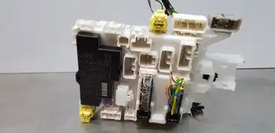 Pezzo di ricambio per auto di seconda mano scatola relè/fusibili per suzuki sx4 glx riferimenti oem iam aa1a4881