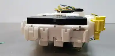 Second-hand car spare part fuse box unit for suzuki sx4 glx oem iam references aa1a4881  