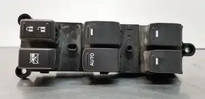 Pezzo di ricambio per auto di seconda mano INTERRUTTORE ALZACRISTALLI ANTERIORE SINISTRO per SUZUKI SX4  Riferimenti OEM IAM 3799061M01  