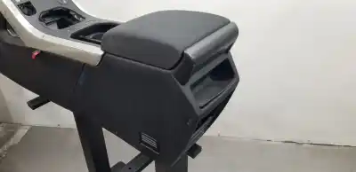 Peça sobressalente para automóvel em segunda mão apoio de braço consola central por land rover evoque dynamic referências oem iam lr054854 bj32045c74ab8pvj lr033473