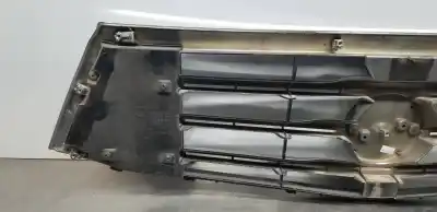 Автозапчасти б/у передняя решетка за ssangyong rodius xdi ссылки oem iam 7941021610 7942221600 7941121600