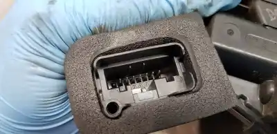 Автозапчастина б/у замок передній праві двері для volkswagen caddy ocio trendline bmt посилання на oem iam 5tb837016c  b6a5tb837016a