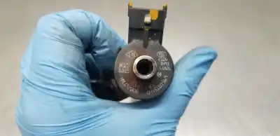 Автозапчастина б/у инжектор для renault espace v icon посилання на oem iam 0445110569  