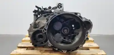 Second-hand car spare part gearbox for kia carens ( ) vision oem iam references 4300024aag