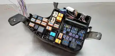 Peça sobressalente para automóvel em segunda mão caixa de fusíveis e relés por mazda 3 lim. (bl) luxury referências oem iam b62v66760