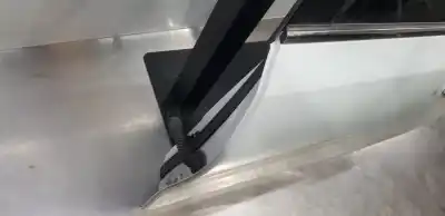 Peça sobressalente para automóvel em segunda mão porta do automóvel traseira esquerda por kia ceed (jd) 1.6 tech referências oem iam 77003j7200  