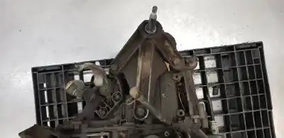 Автозапчастина б/у коробка передач для renault scenic ii pack authentique посилання на oem iam 7701723235 8200553271 jr5104