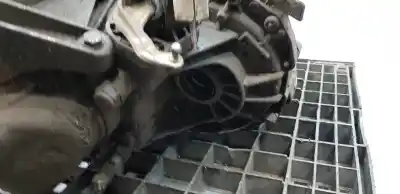 Автозапчастина б/у коробка передач для renault scenic ii pack authentique посилання на oem iam 7701723235 8200553271 jr5104