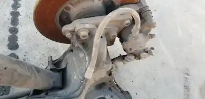 Peça sobressalente para automóvel em segunda mão charrió / suporte de eixo de trás por peugeot 208 active referências oem iam 1607197380  