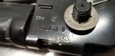 Peça sobressalente para automóvel em segunda mão pré-tensor de airbag esquerdo por ford focus lim. (cb4) trend referências oem iam 1717037 33032052b 4m51a61209ah