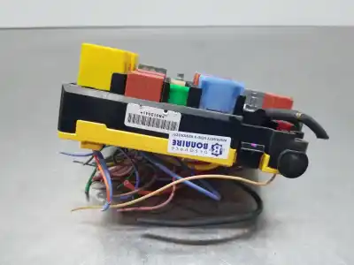 Second-hand car spare part fuse box unit for citroen ds 7 crossback bluehdi oem iam references 9804848580  