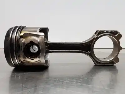 Pezzo di ricambio per auto di seconda mano BIELLA per KIA CARENS (UN)  Riferimenti OEM IAM 235102A300  234A02A930