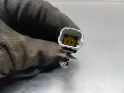 Peça sobressalente para automóvel em segunda mão injetor por dacia lodgy comfort referências oem iam 208995377r  