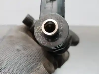 Second-hand car spare part injector for skoda superb combi (3t5) active oem iam references 0445110646  04l130277ac