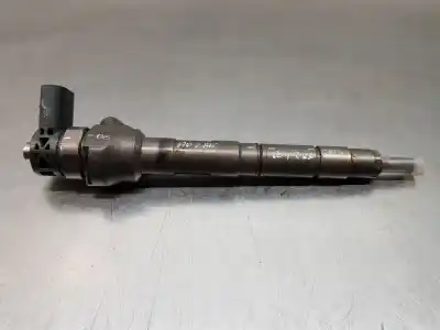 Second-hand car spare part injector for skoda superb combi (3t5) active oem iam references 04l130277ac