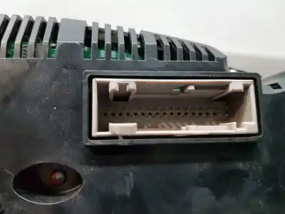 Peça sobressalente para automóvel em segunda mão quadrante por audi a4 berlina (b8) premium referências oem iam 8k0920930m  503002371104