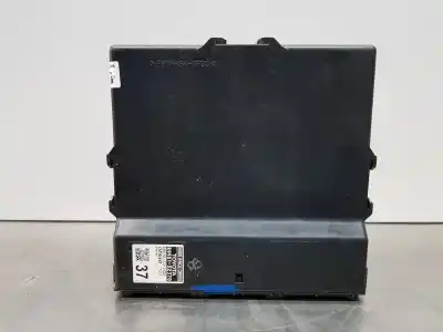 Peça sobressalente para automóvel em segunda mão módulo de confort / bsi /bcm por toyota corolla (e21) style referências oem iam 8998102370